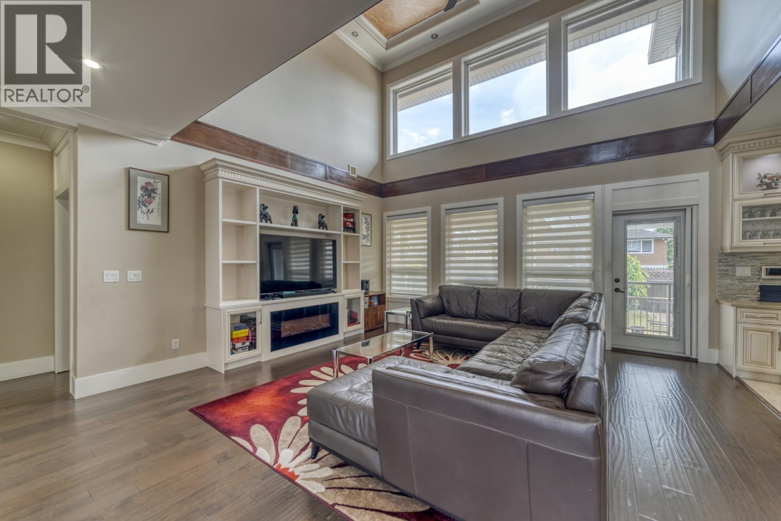 710 RODERICK AVENUE, Coquitlam