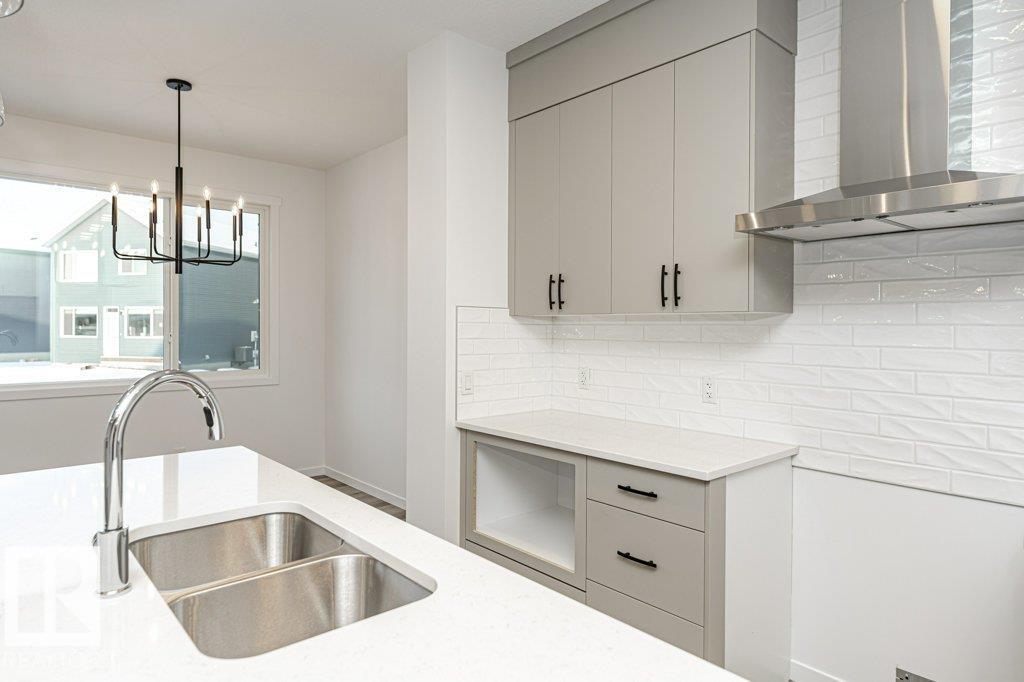 2524 158 ST SW - 12
