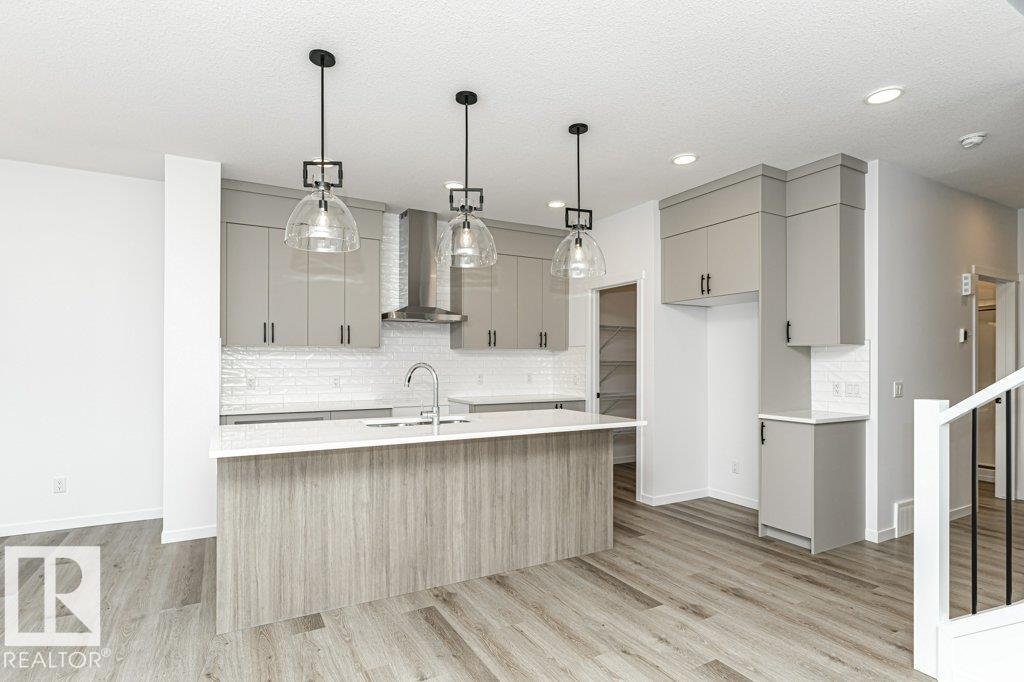 2524 158 ST SW - 4