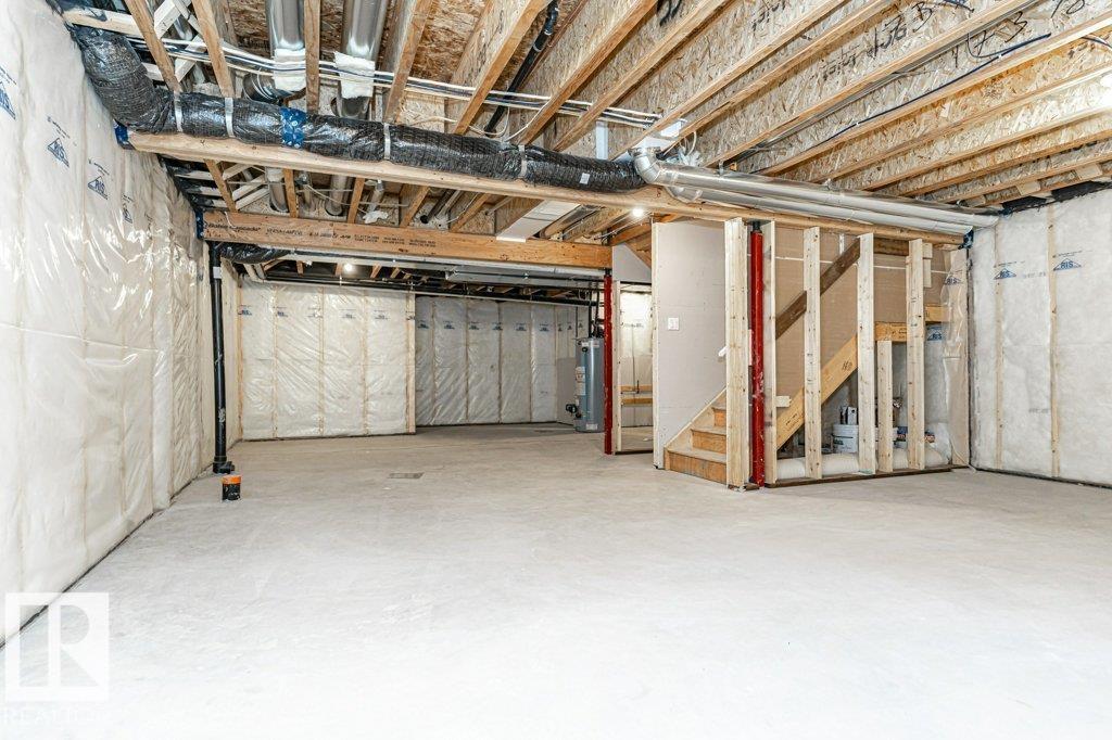 2524 158 ST SW - 39
