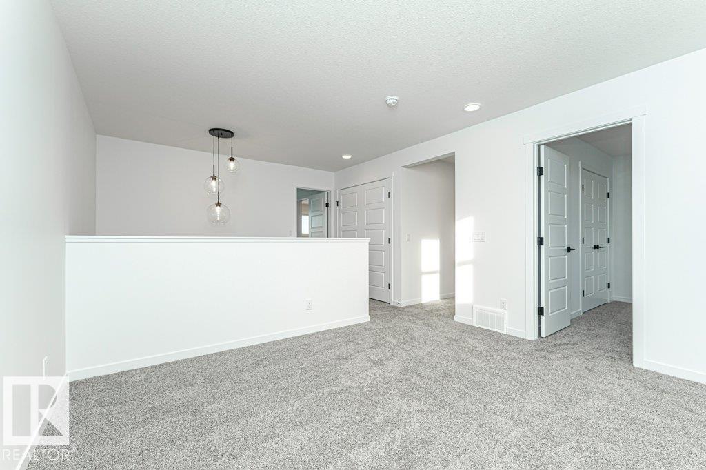 2524 158 ST SW - 30