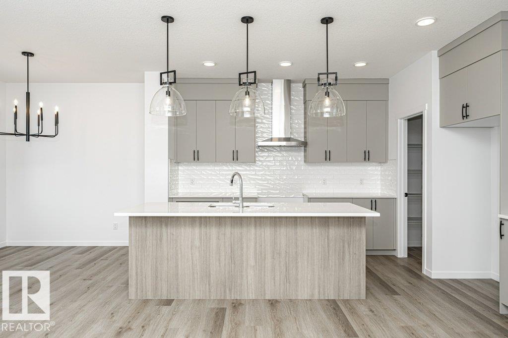 2524 158 ST SW - 1