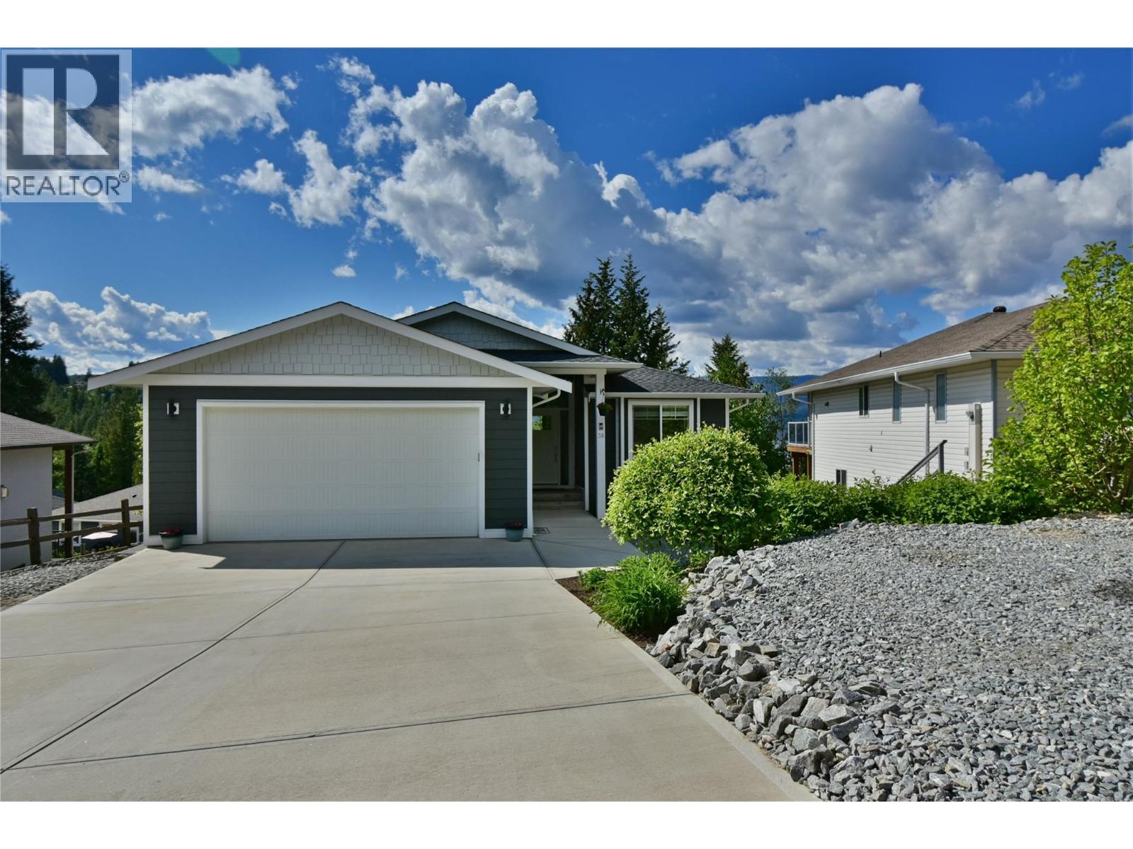 #38 2592 Alpen Paradies Road, Blind Bay