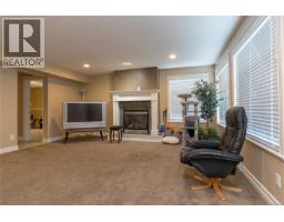 2031 Troon Crt, Langford, BC V9B6R6 Photo 36