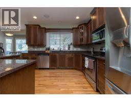 Living room - 2031 Troon Crt, Langford, BC V9B6R6 Photo 11