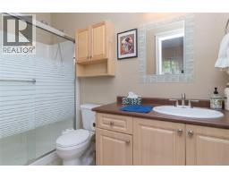 Kitchen - 2031 Troon Crt, Langford, BC V9B6R6 Photo 26