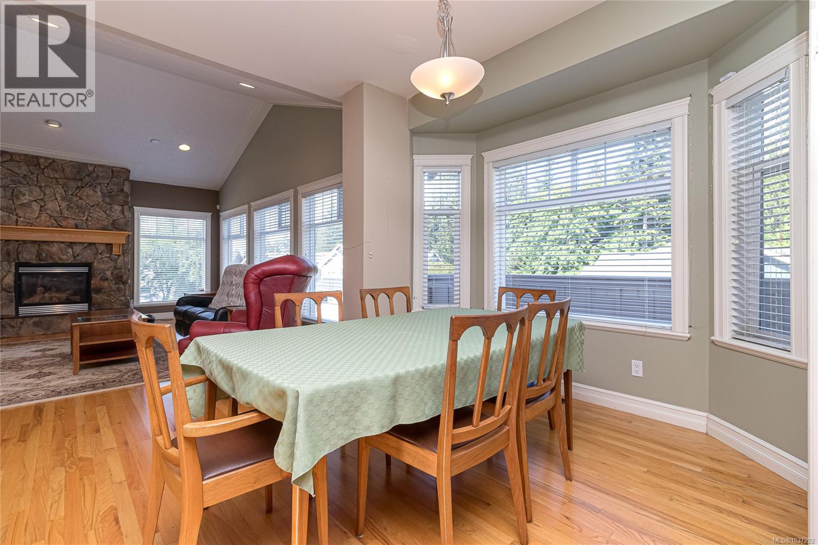 2031 Troon Crt - 13
