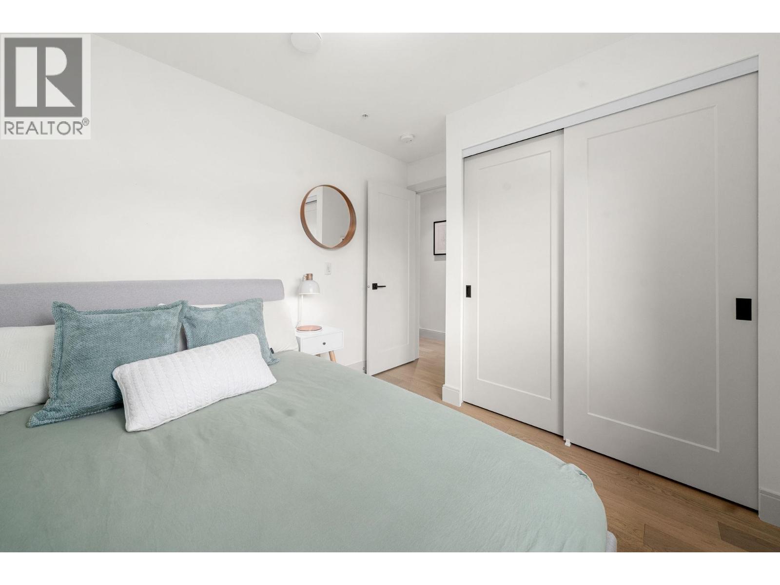 26 632 E 3RD, North Vancouver