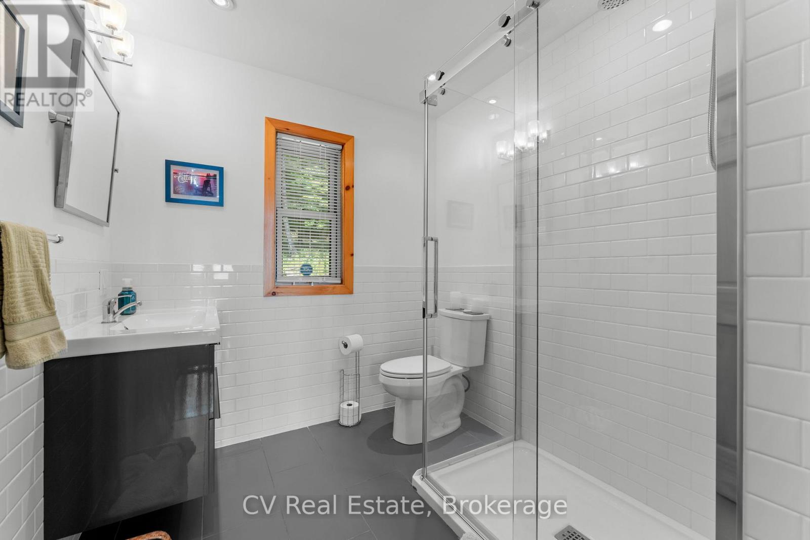 1292 PORT CUNNINGTON ROAD - 25