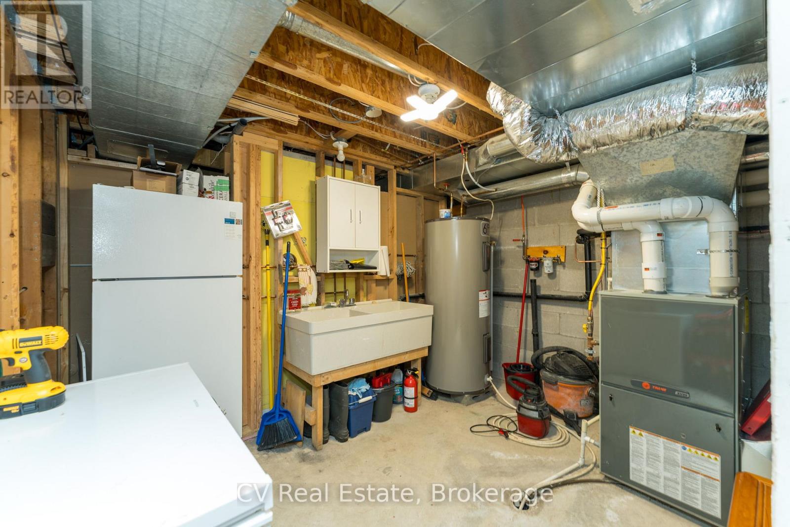 1292 PORT CUNNINGTON ROAD - 50