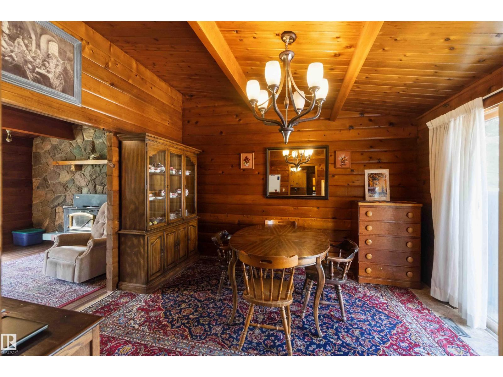 910 HERMITAGE AV - 16