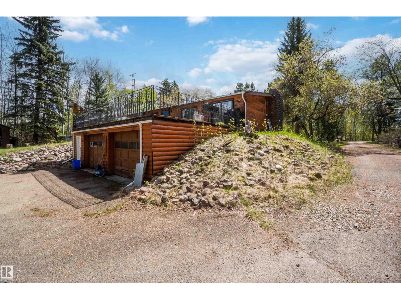910 HERMITAGE AV - 59