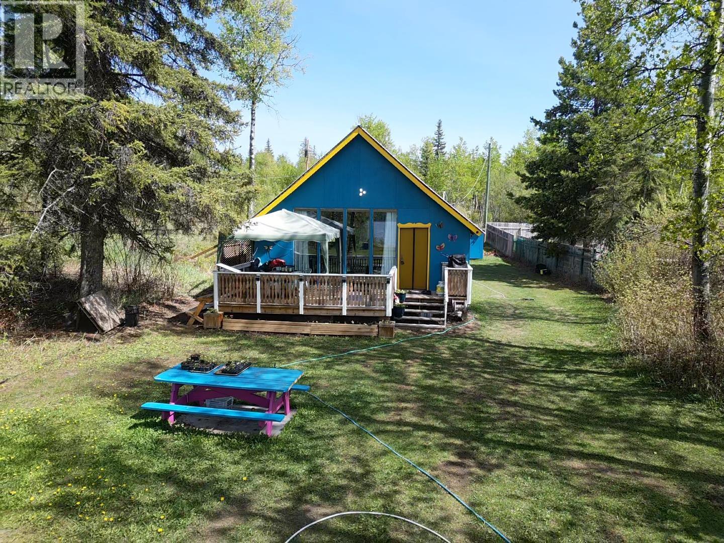 109 SUNSET BEACH ROAD, Fort Fraser