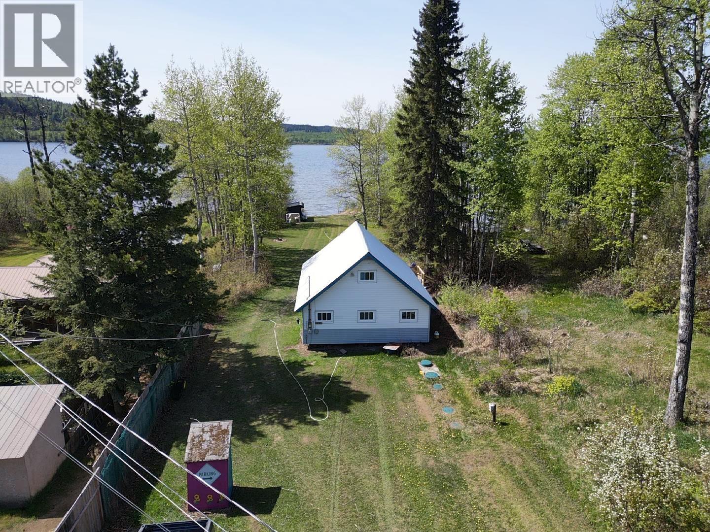 109 SUNSET BEACH ROAD, Fort Fraser