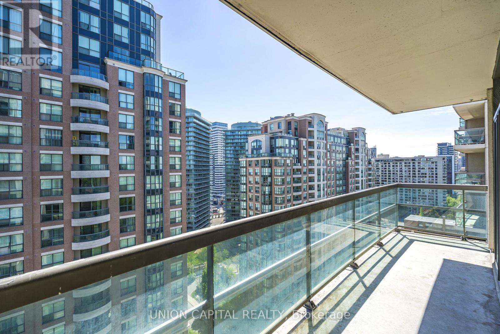 #2002 509 BEECROFT ROAD - 25