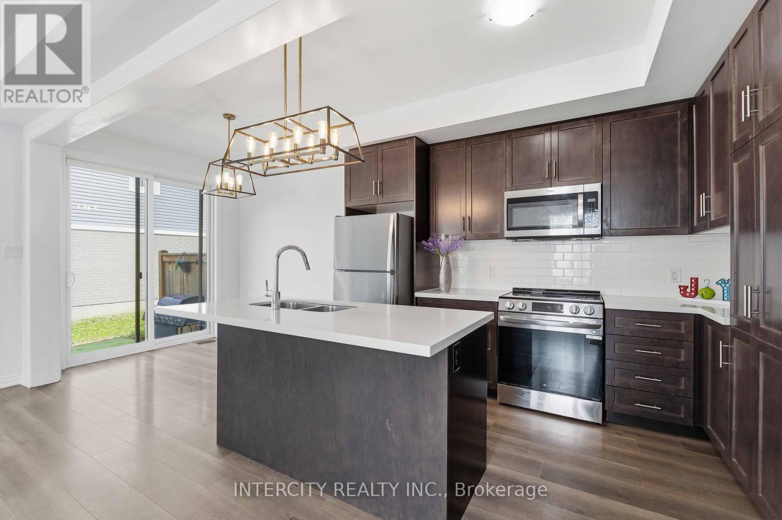 1 PELICAN LANE - 14