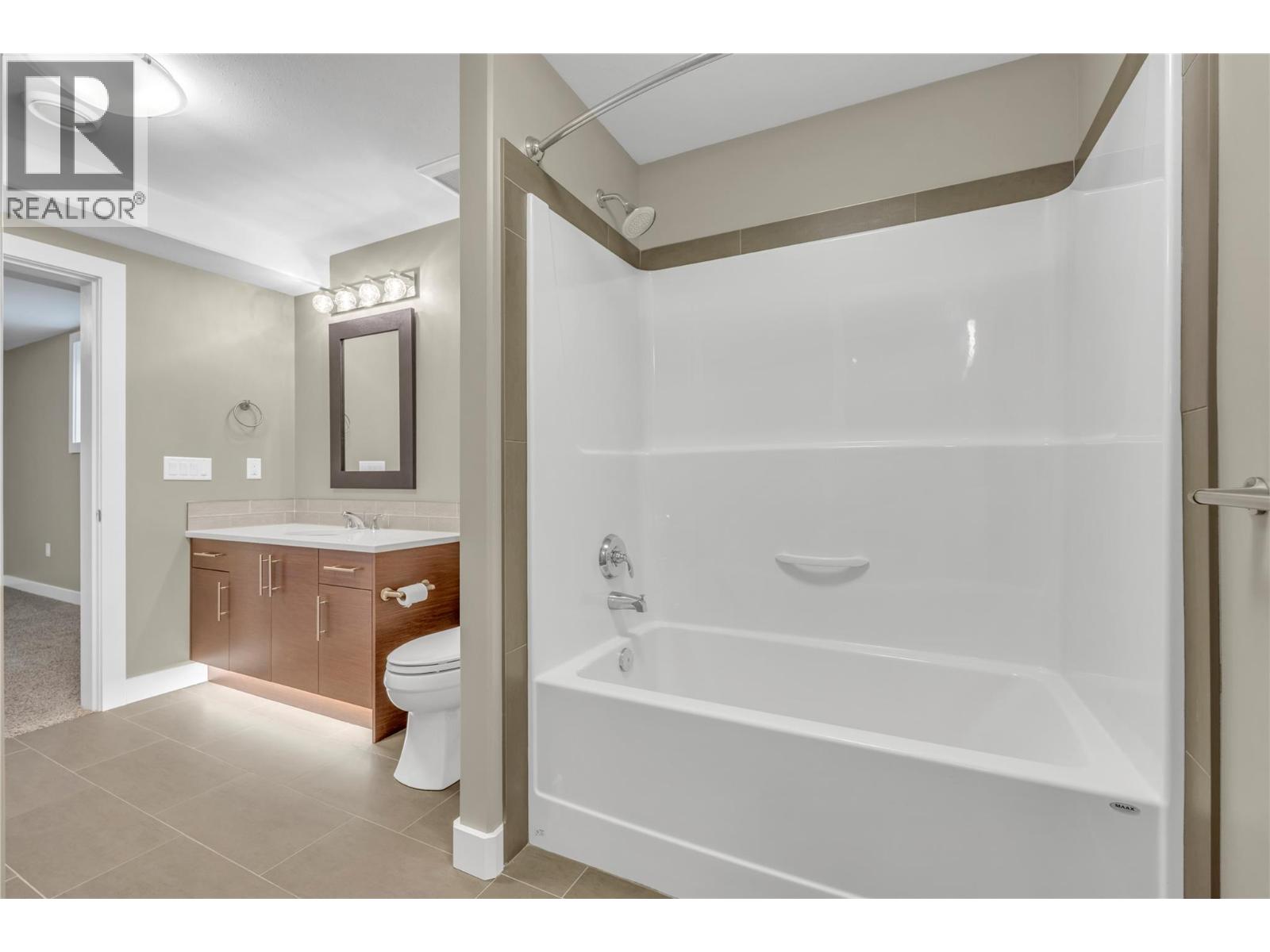 170 Stocks Crescent Unit# 169, Penticton