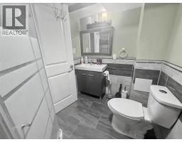 4pc Bathroom - 7461 2nd Street, Grand Forks, BC V0H1H0 Photo 7