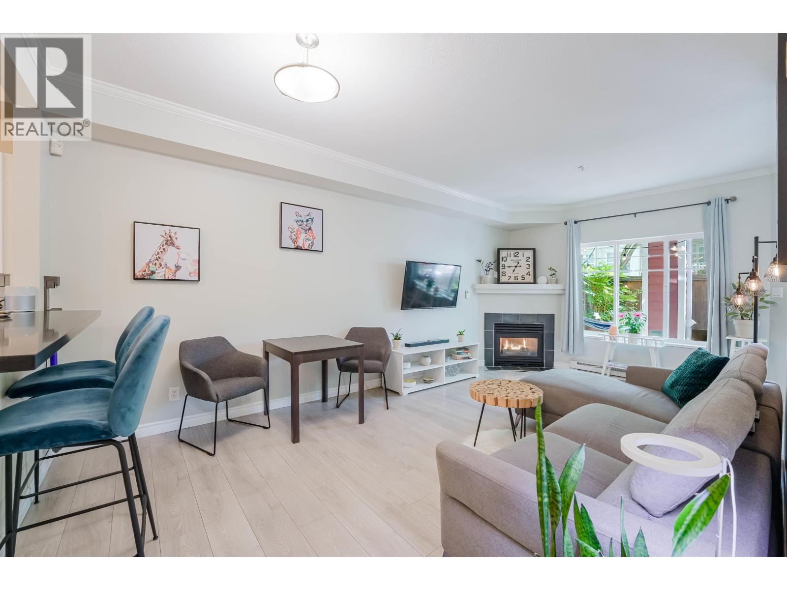 79 620 QUEENS AVENUE, New Westminster