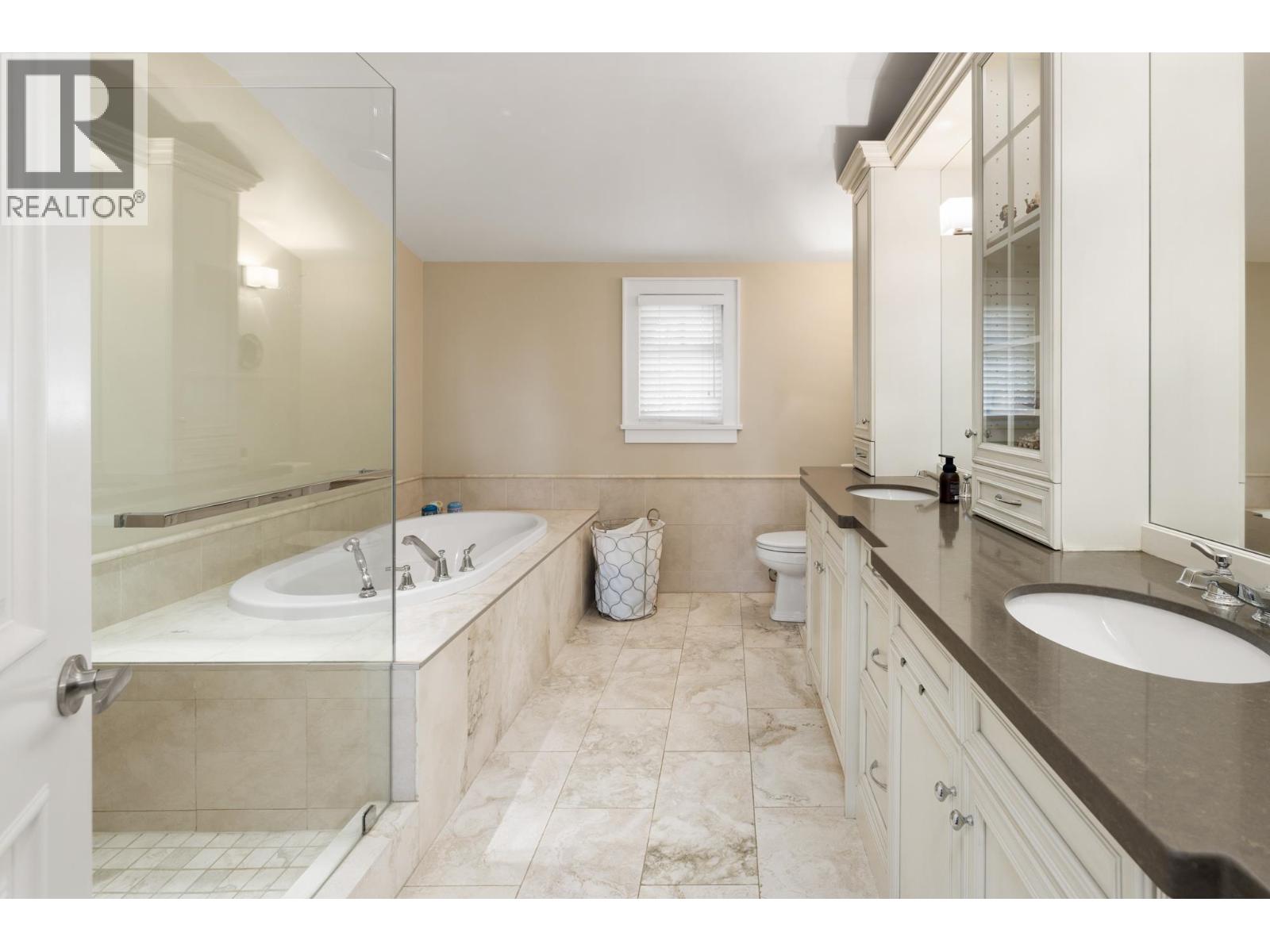 2623 LAWSON AVENUE, West Vancouver