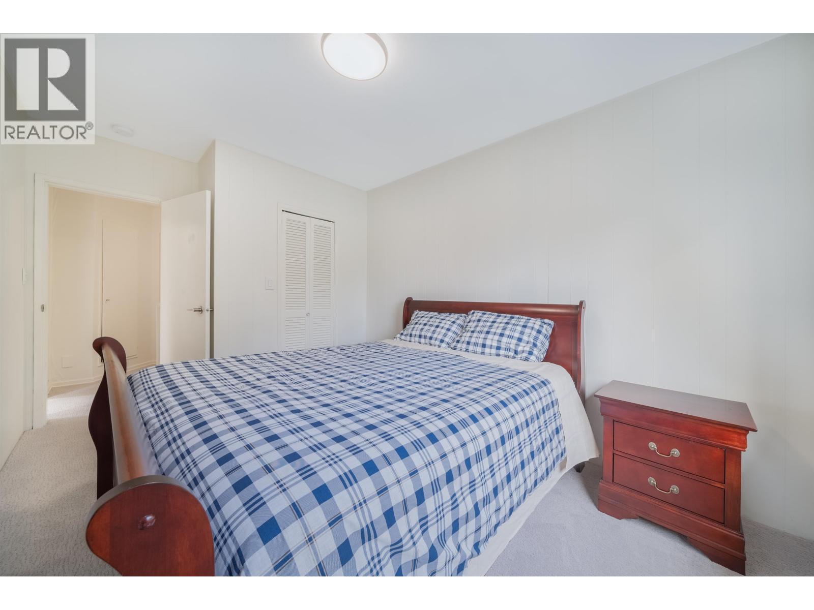 5258 SUNSHINE COAST HIGHWAY, Sechelt