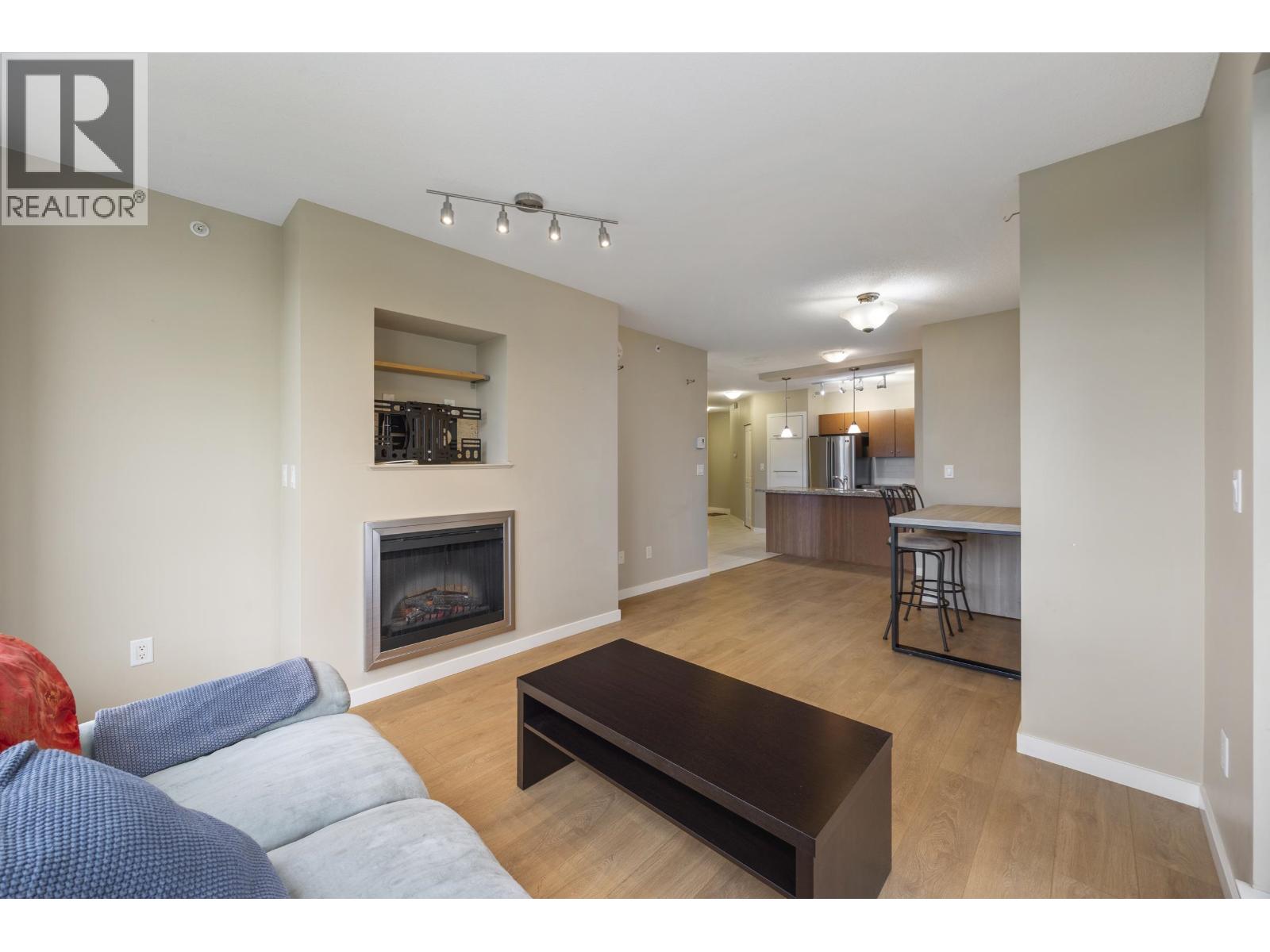 1004 511 ROCHESTER AVENUE, Coquitlam