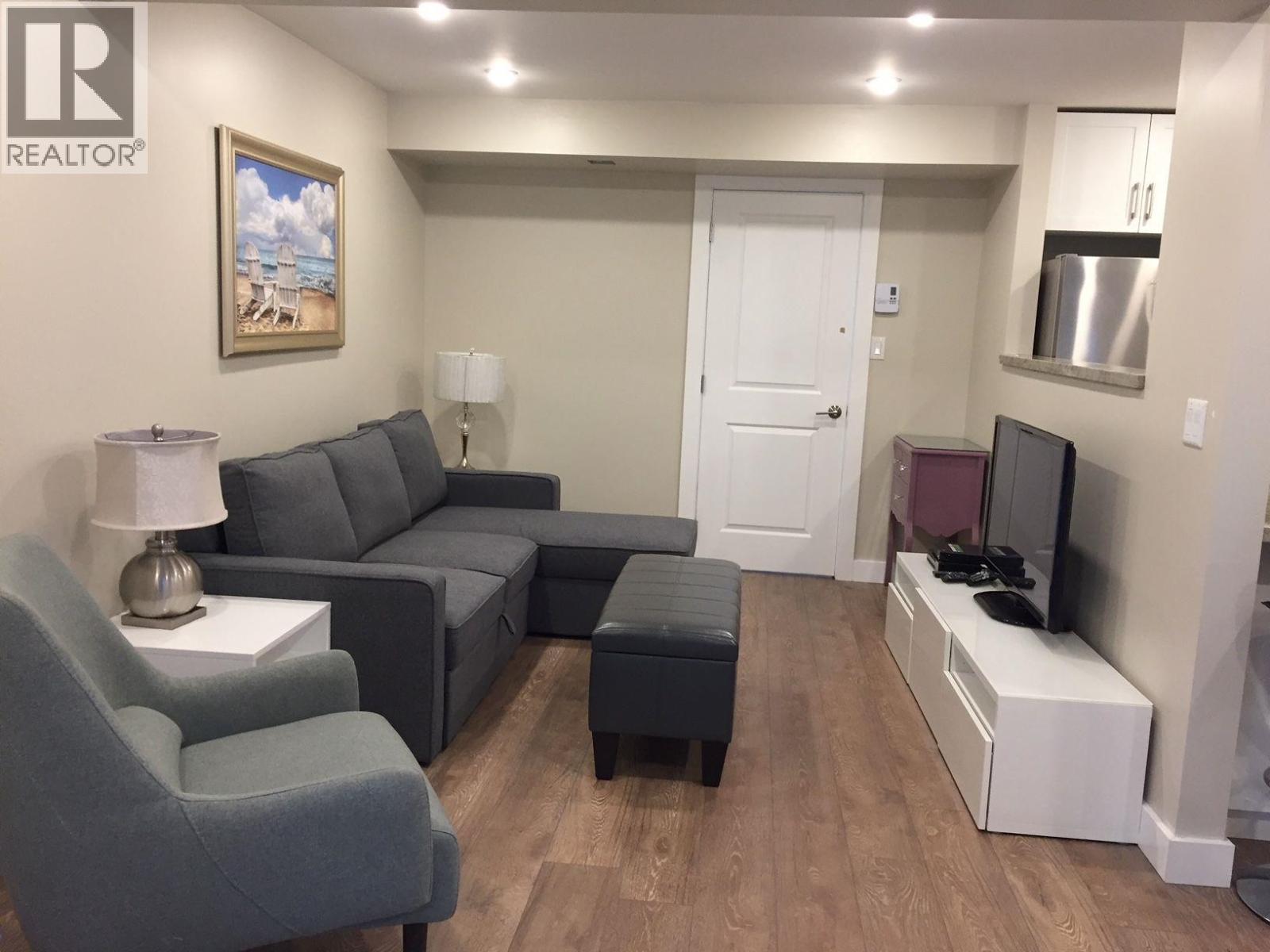 LOWER LVL-2883 DOLLARTON HIGHWAY, North Vancouver
