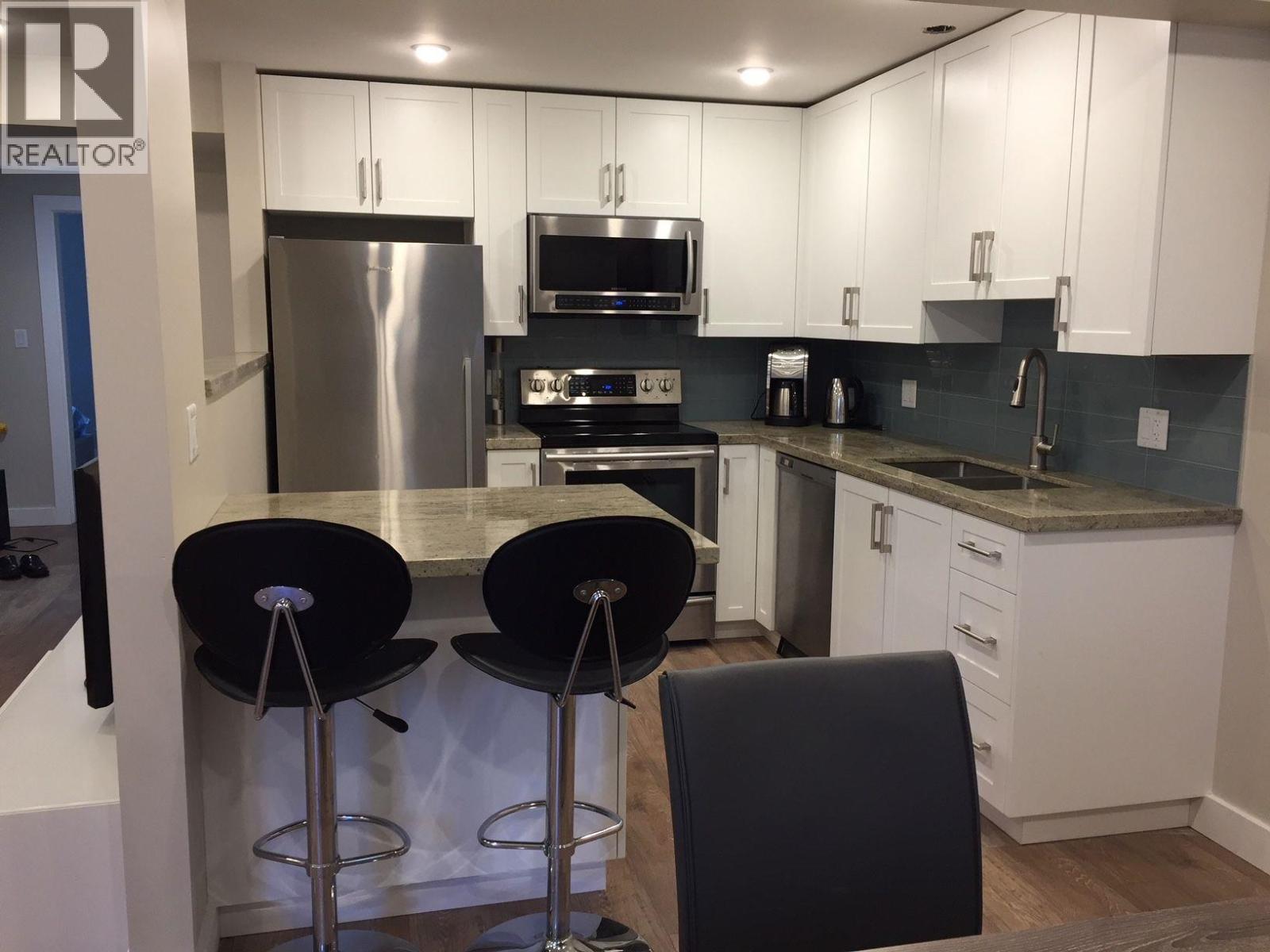 LOWER LVL-2883 DOLLARTON HIGHWAY, North Vancouver