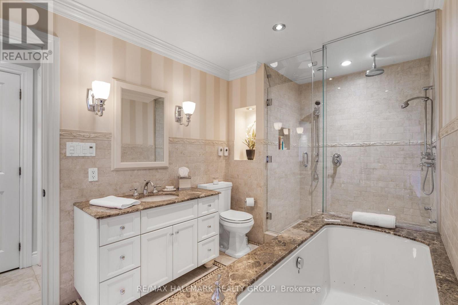 85 LEDUC ROAD - 26