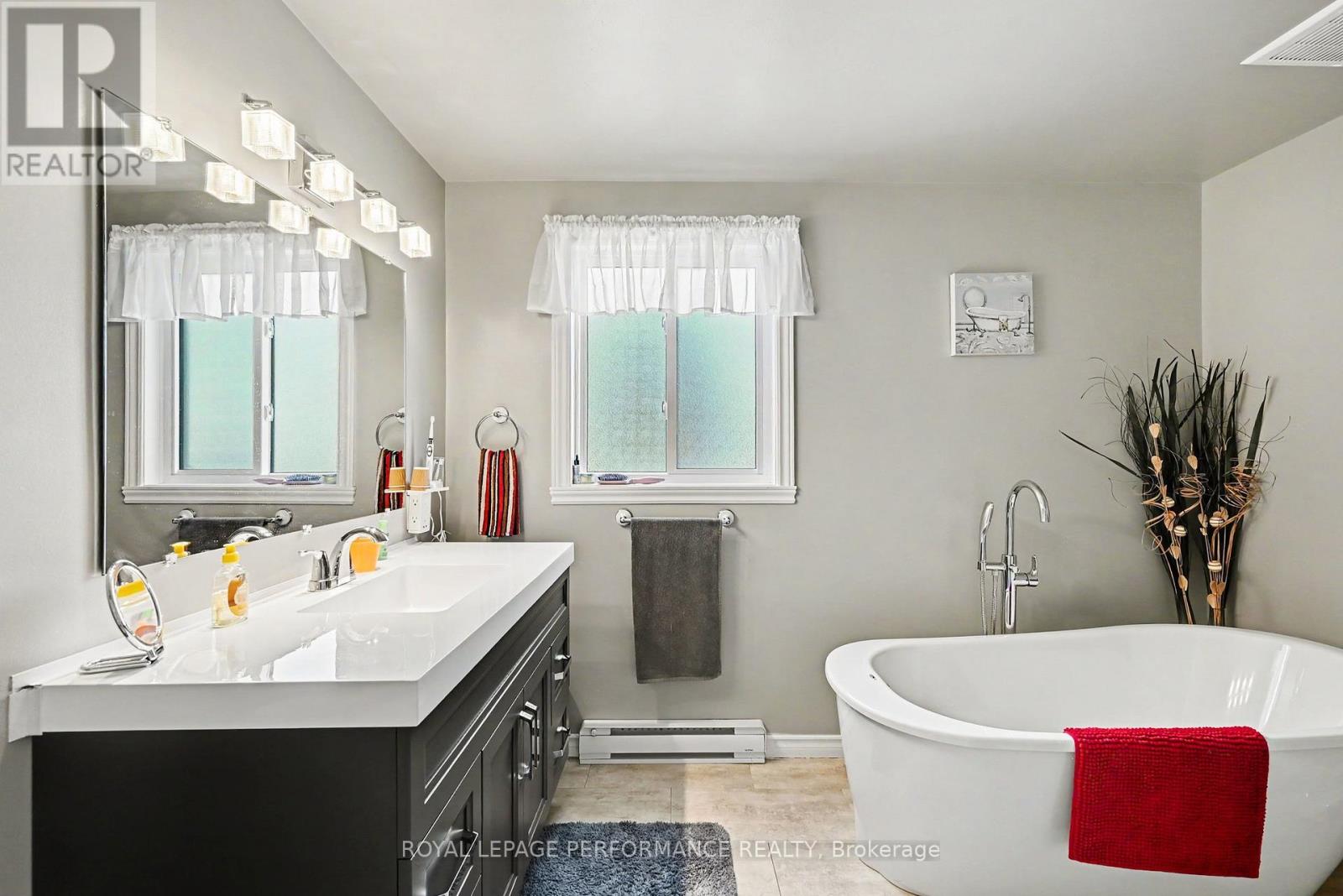 1540 GAGE AVENUE - 22