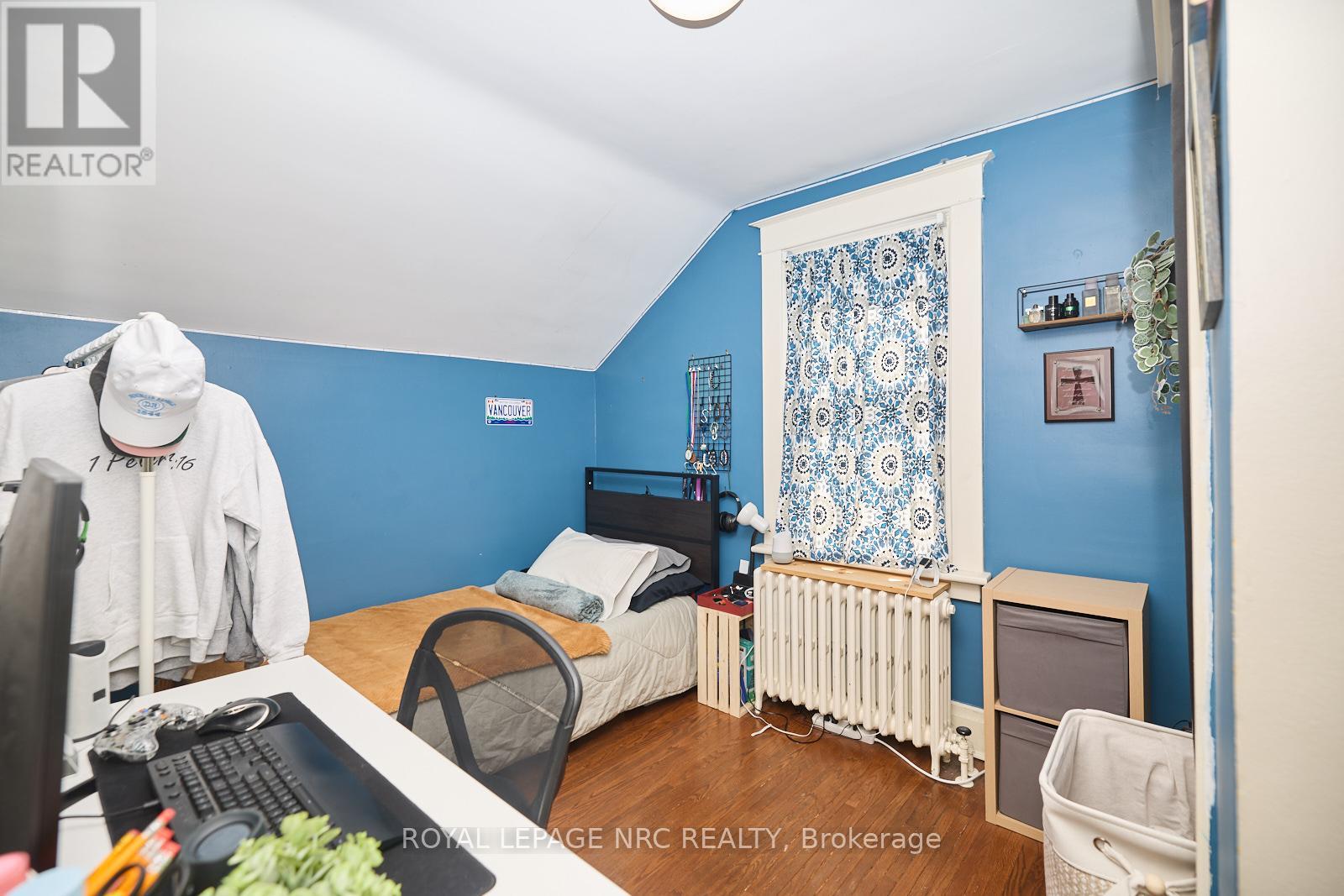 92 DUFFERIN STREET - 23