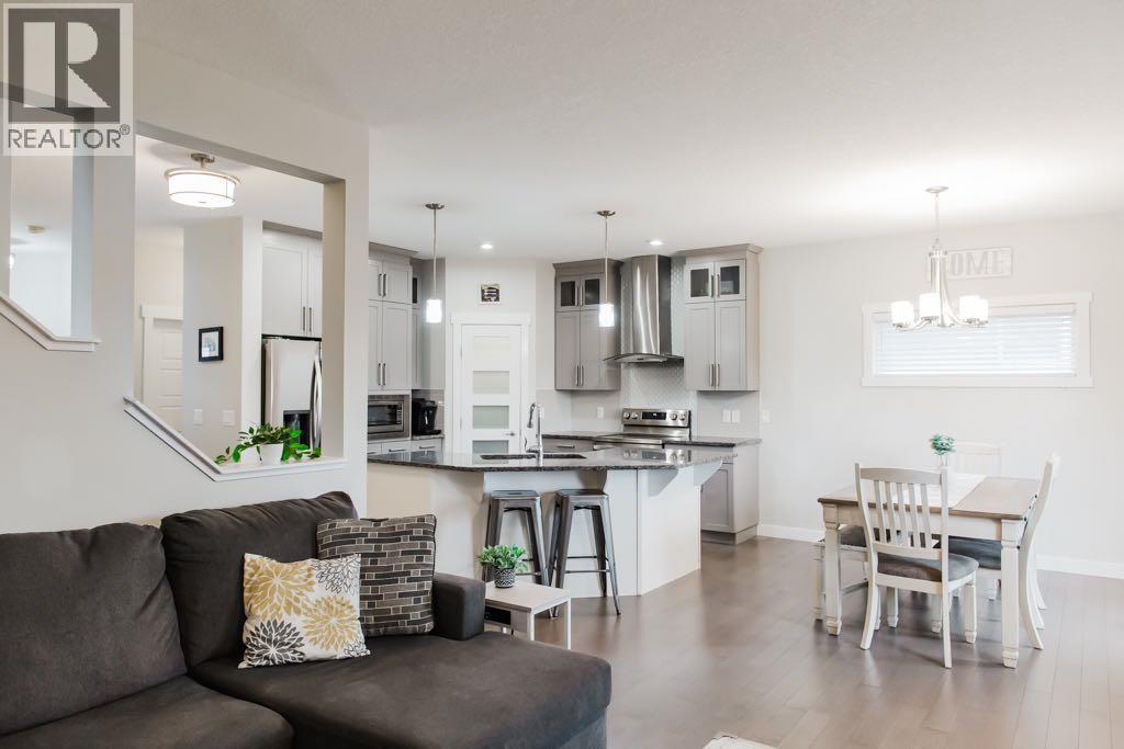 8877 85A Avenue - 14