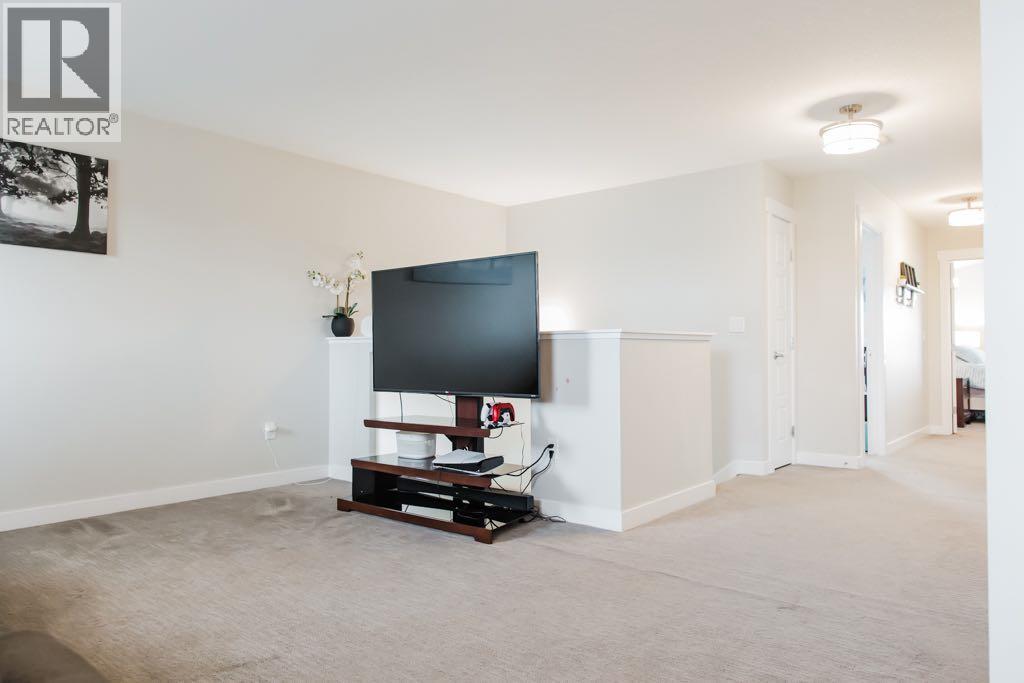8877 85A Avenue - 21