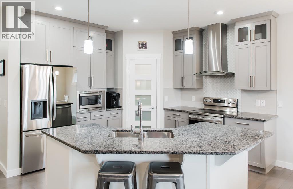 8877 85A Avenue - 9