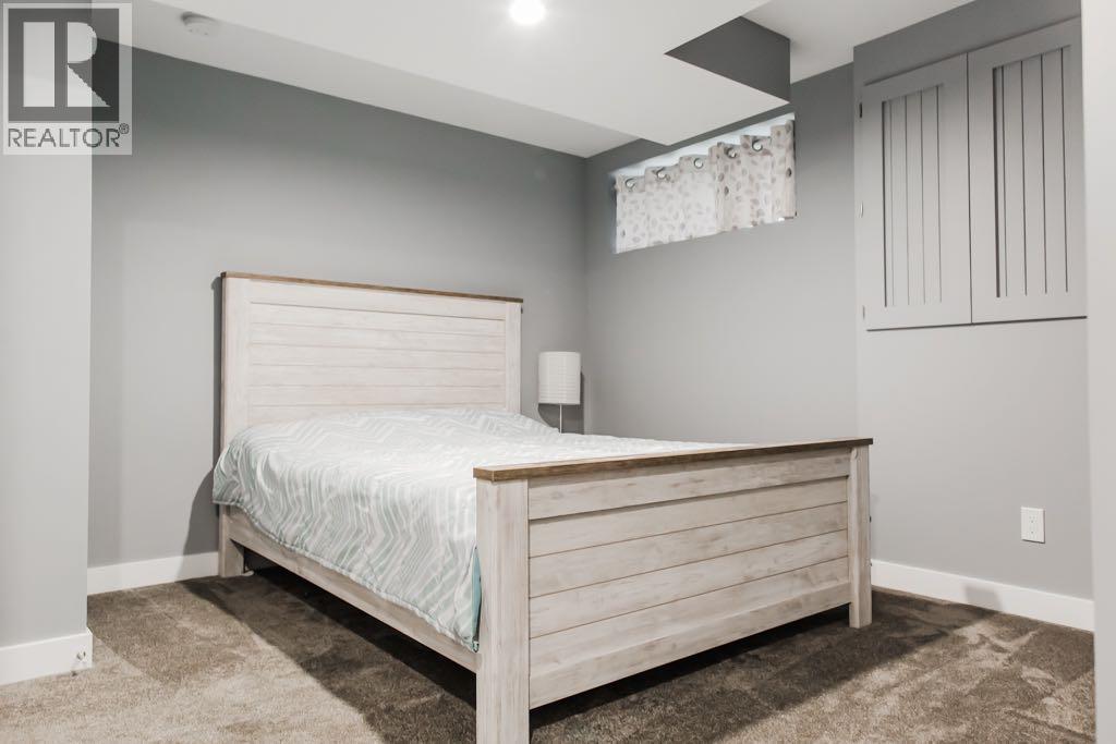8877 85A Avenue - 41