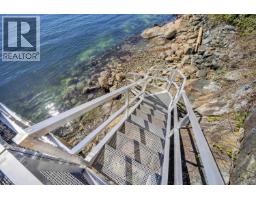 242 Turtlehead Road, Belcarra, BC V3H4P2 Photo 38