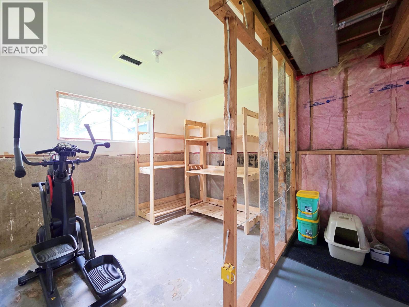 531 NORMAN STREET - 13