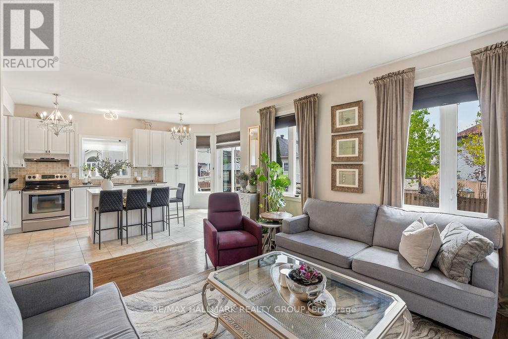 278 KIWANIS COURT - 16