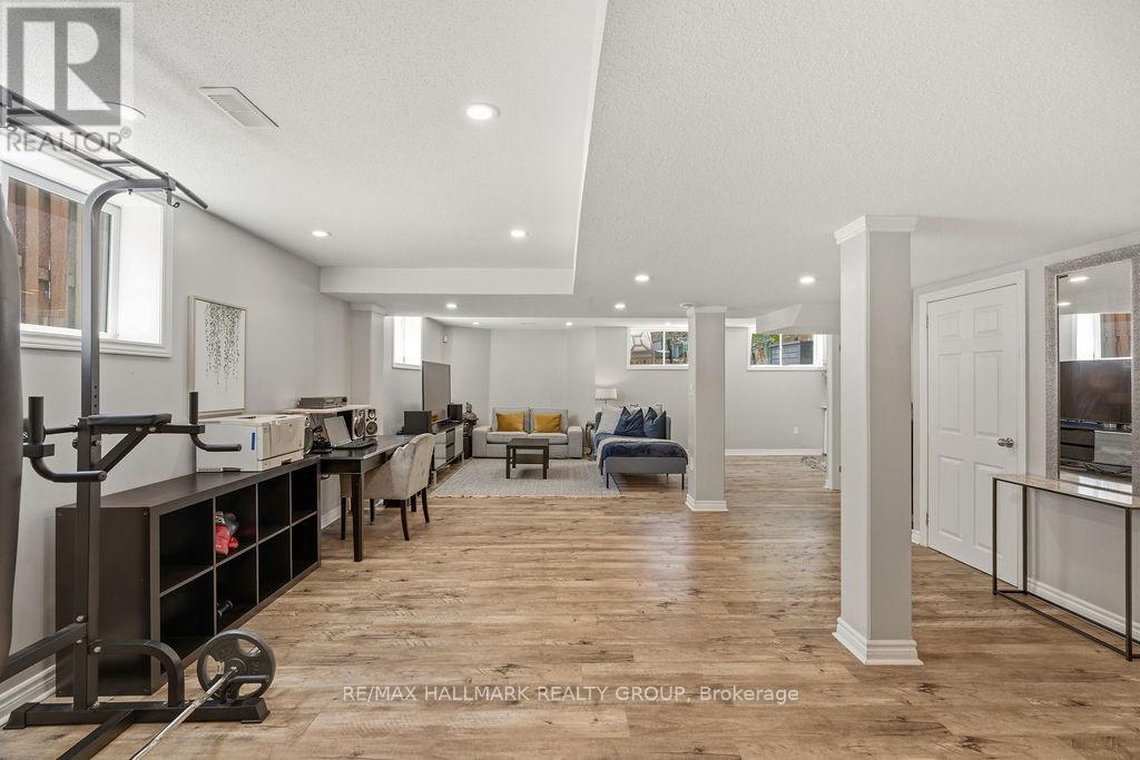 278 KIWANIS COURT - 39