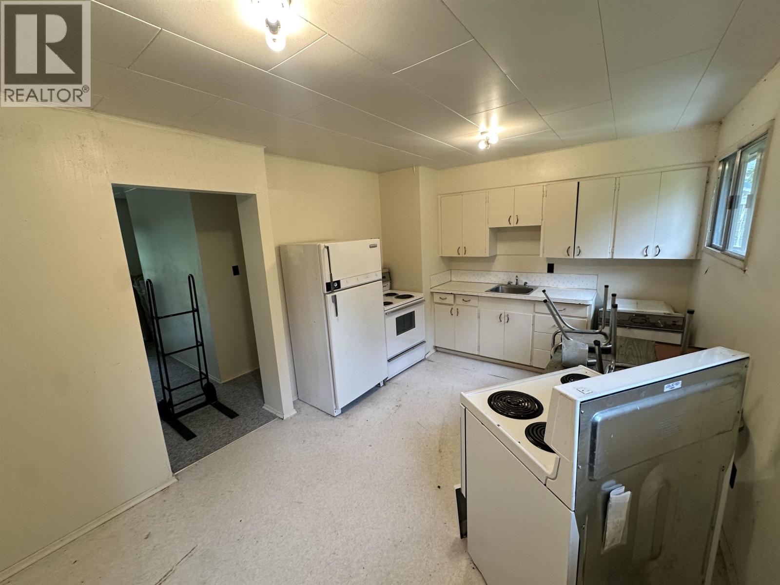 627 A ROAD - 20