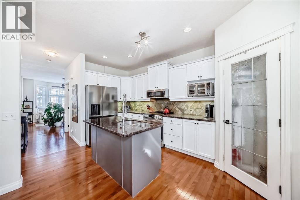 1436 41 Street SW - 8