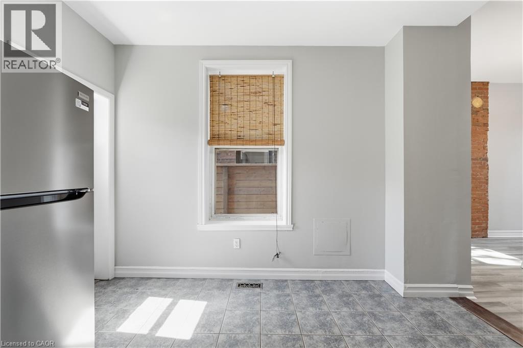126 PARK Street N, Hamilton, Ontario, L8R2N3 — Photo 15