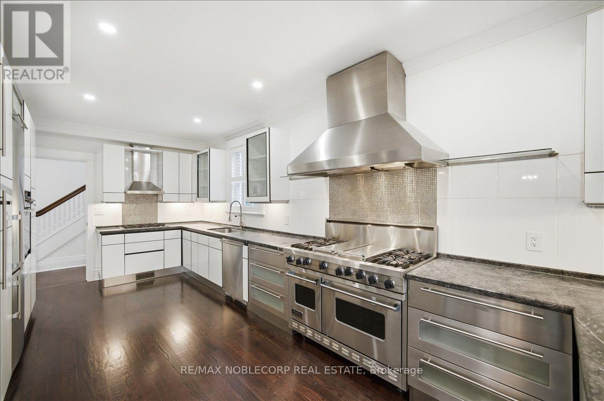 38 GLENROSE AVENUE - 22
