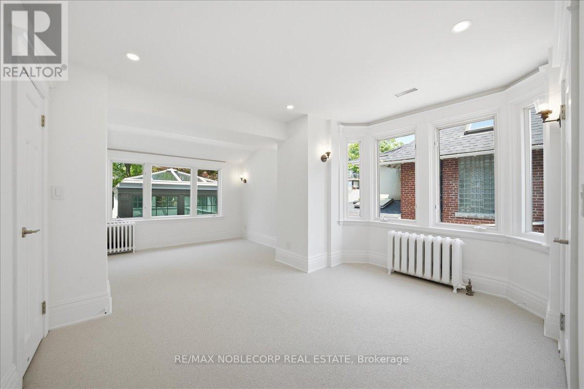 38 GLENROSE AVENUE - 26