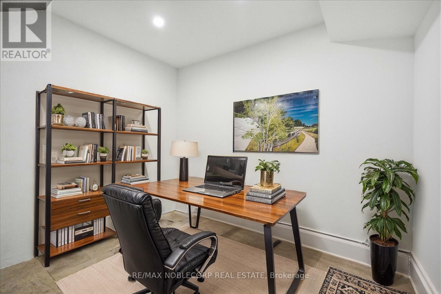 38 GLENROSE AVENUE - 37