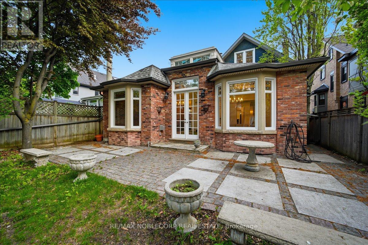 38 GLENROSE AVENUE - 46