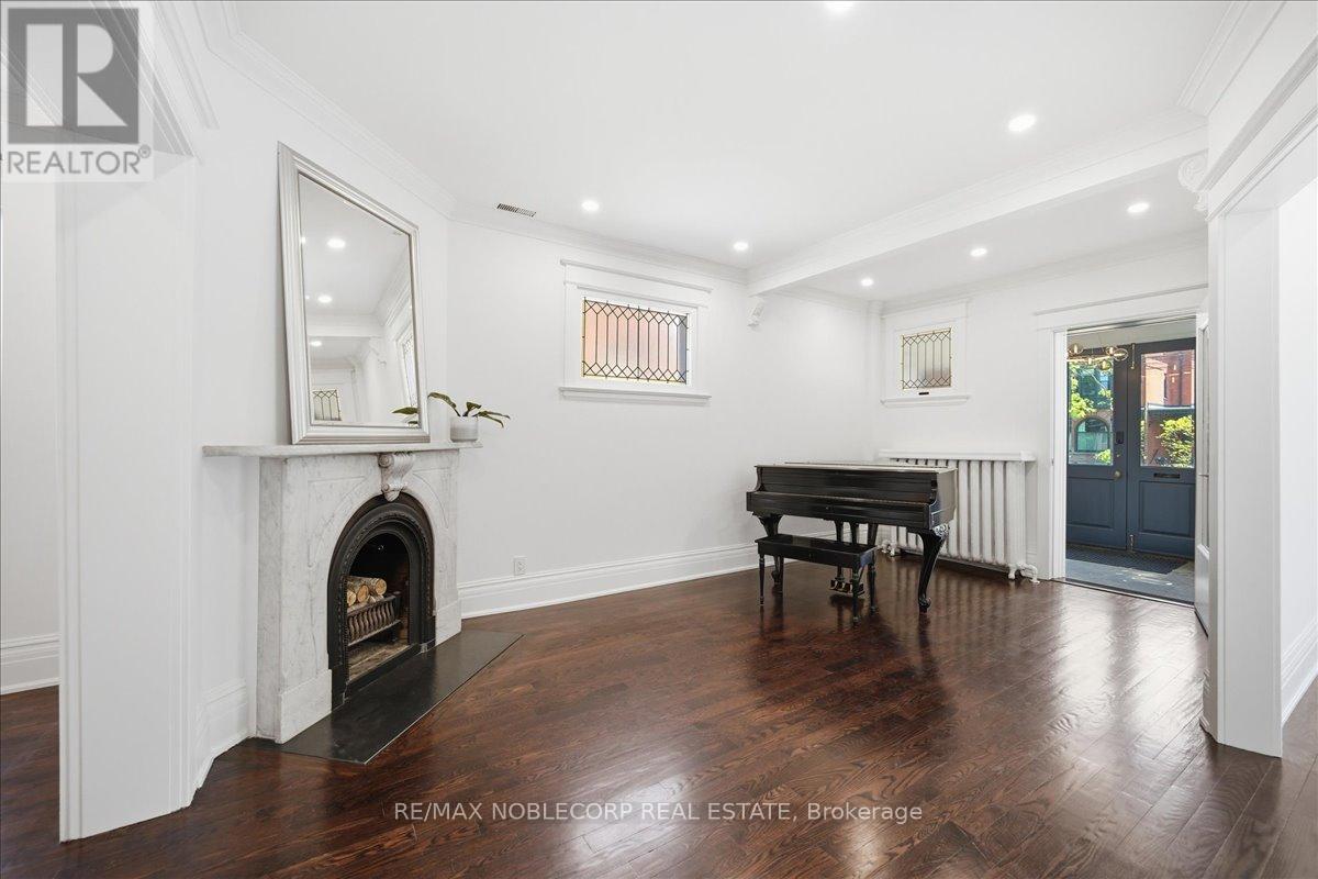 38 GLENROSE AVENUE - 6