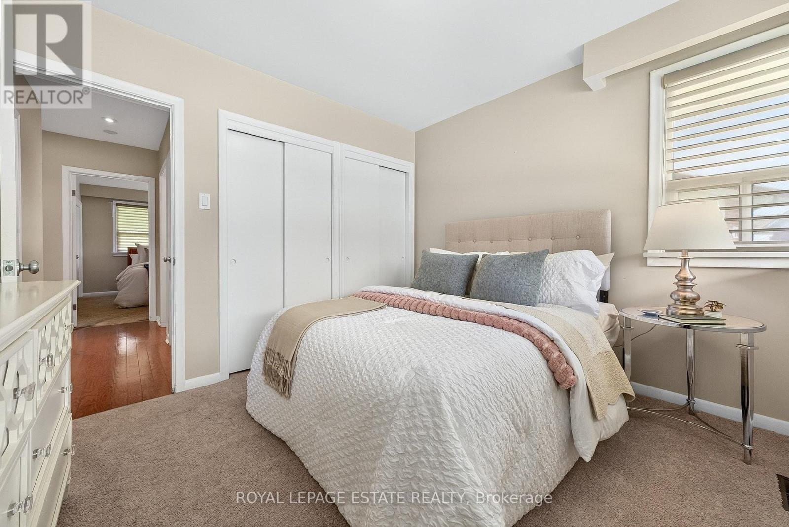8 WALLBRIDGE COURT - 27