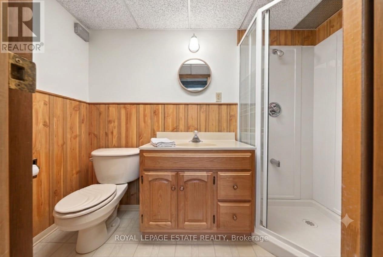 8 WALLBRIDGE COURT - 40