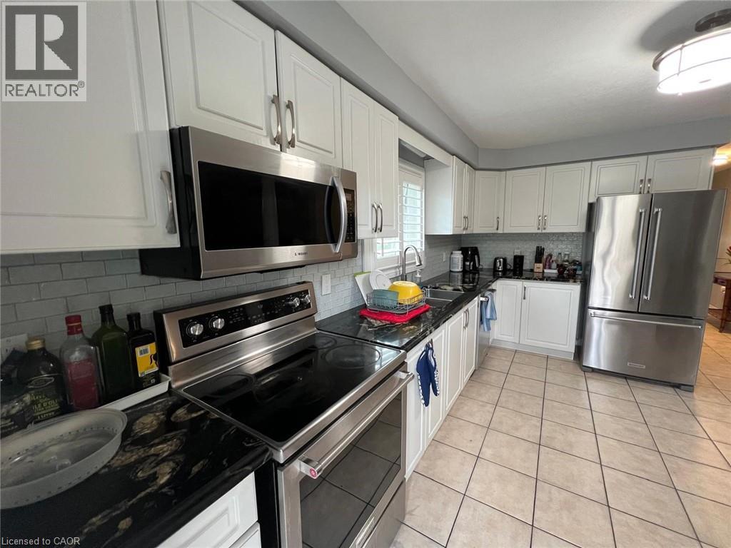 831 QUEENSDALE Avenue E, Hamilton, Ontario, L8V1M7 — Photo 19